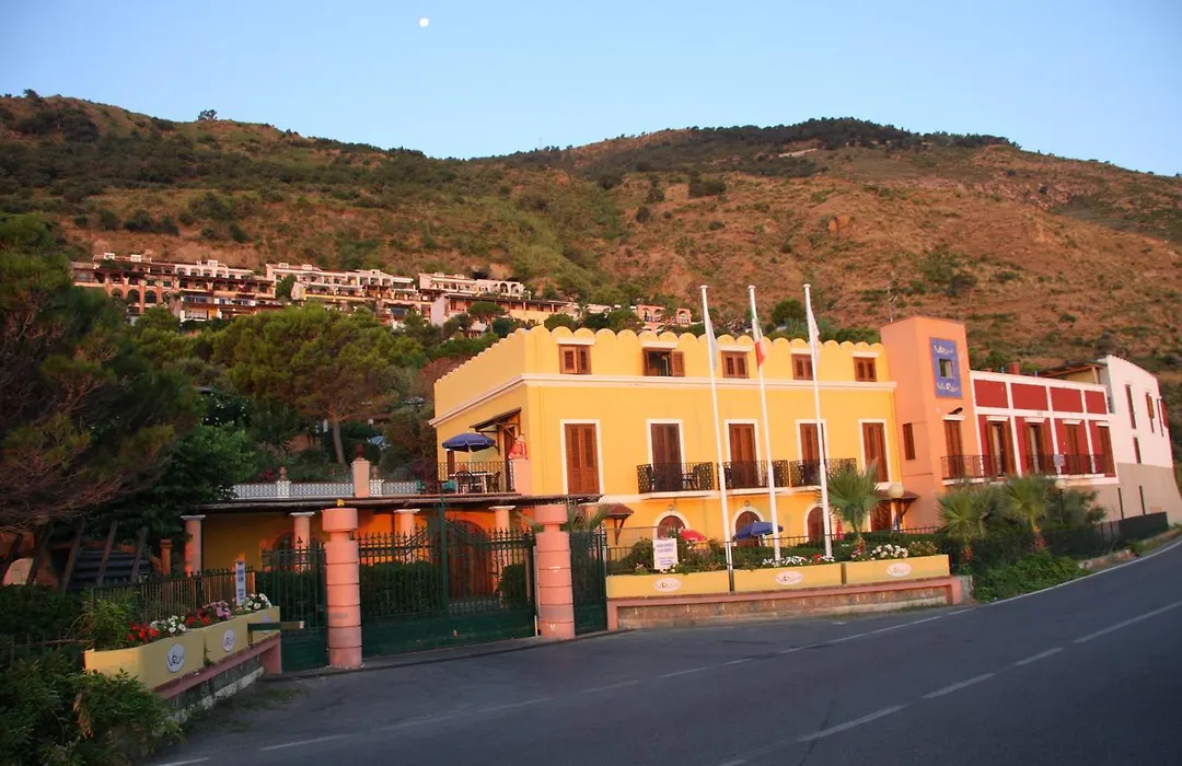 Vrclub - Villa Ridente Residence-1